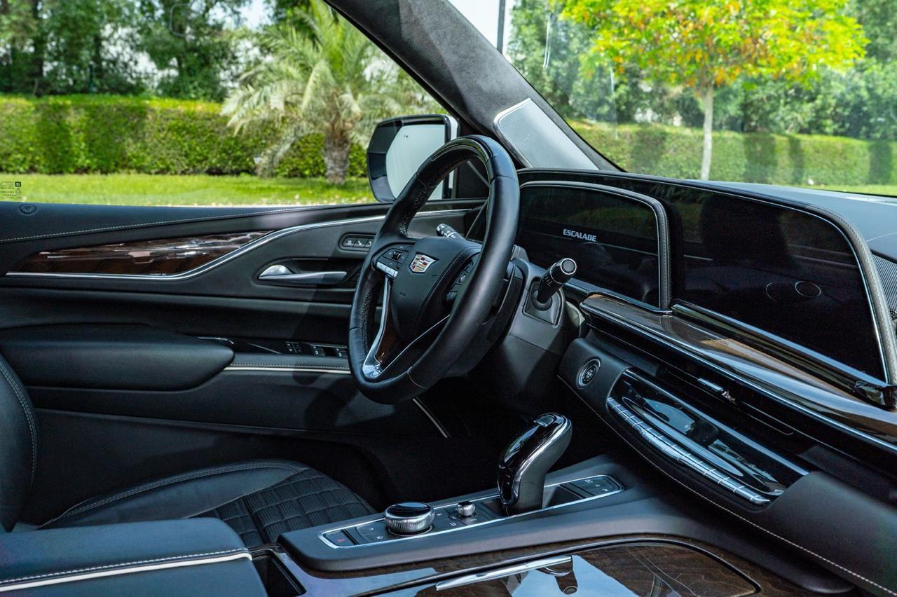 Cadillac Escalade V