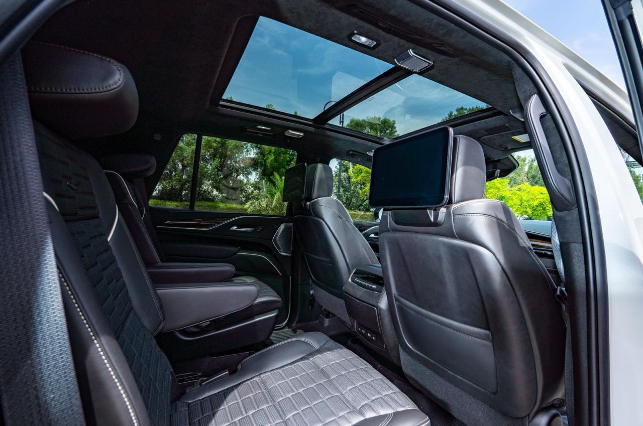 Cadillac Escalade V