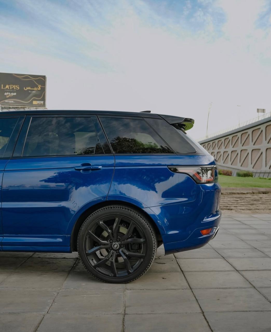 Range Rover Sport SVR