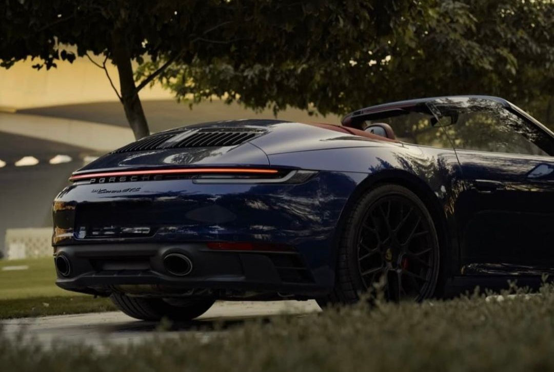 Porsche 911 Carrera